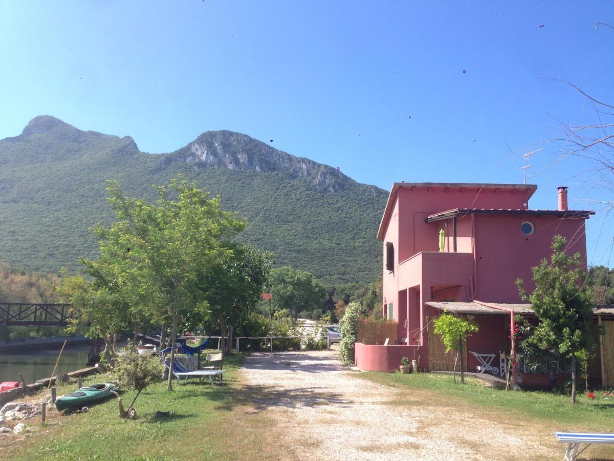 La Guardiania Bed & Breakfast Sabaudia Exterior photo